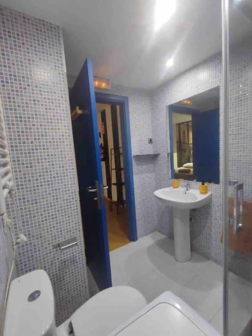 Loft Cerca De Calle De Alcala Madrid Luaran gambar
